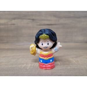 Fisher- Little People DC Super Friends Wonder Woman Figure Toy 2020